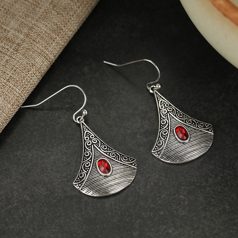 Bohemian Vintage Fan-shaped Texture Line Pendant Earrings
